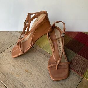 NWOT! Gianni Bini Terracotta Wedge Sandals